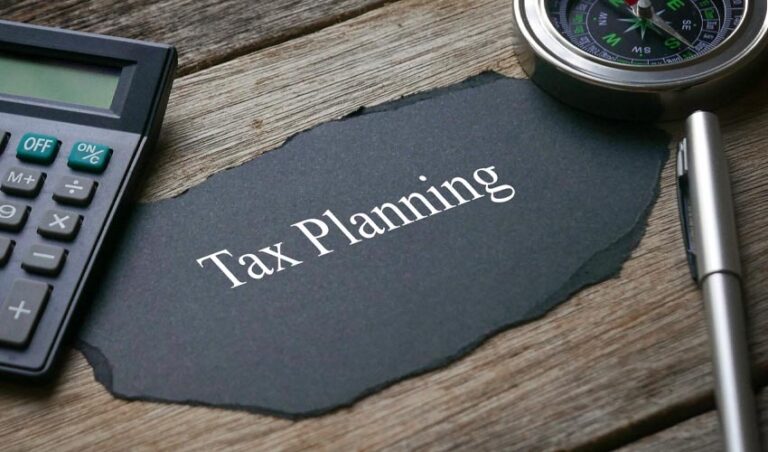 10 Year-End Tax Planning Strategies to Consider Right Now